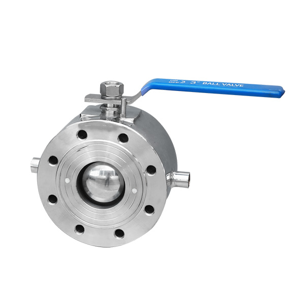 Insulated wafer ball valve